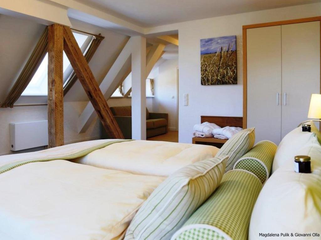 Hotel Und Restaurant Am Peenetal 리에펜 객실 사진